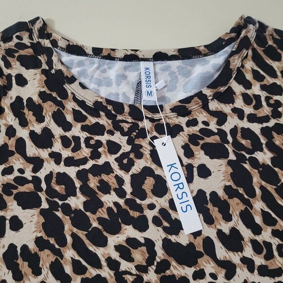 Korsis Animal Print Round Neck Swing Short Sleeve Jersey Dress - Picture 10 of 16